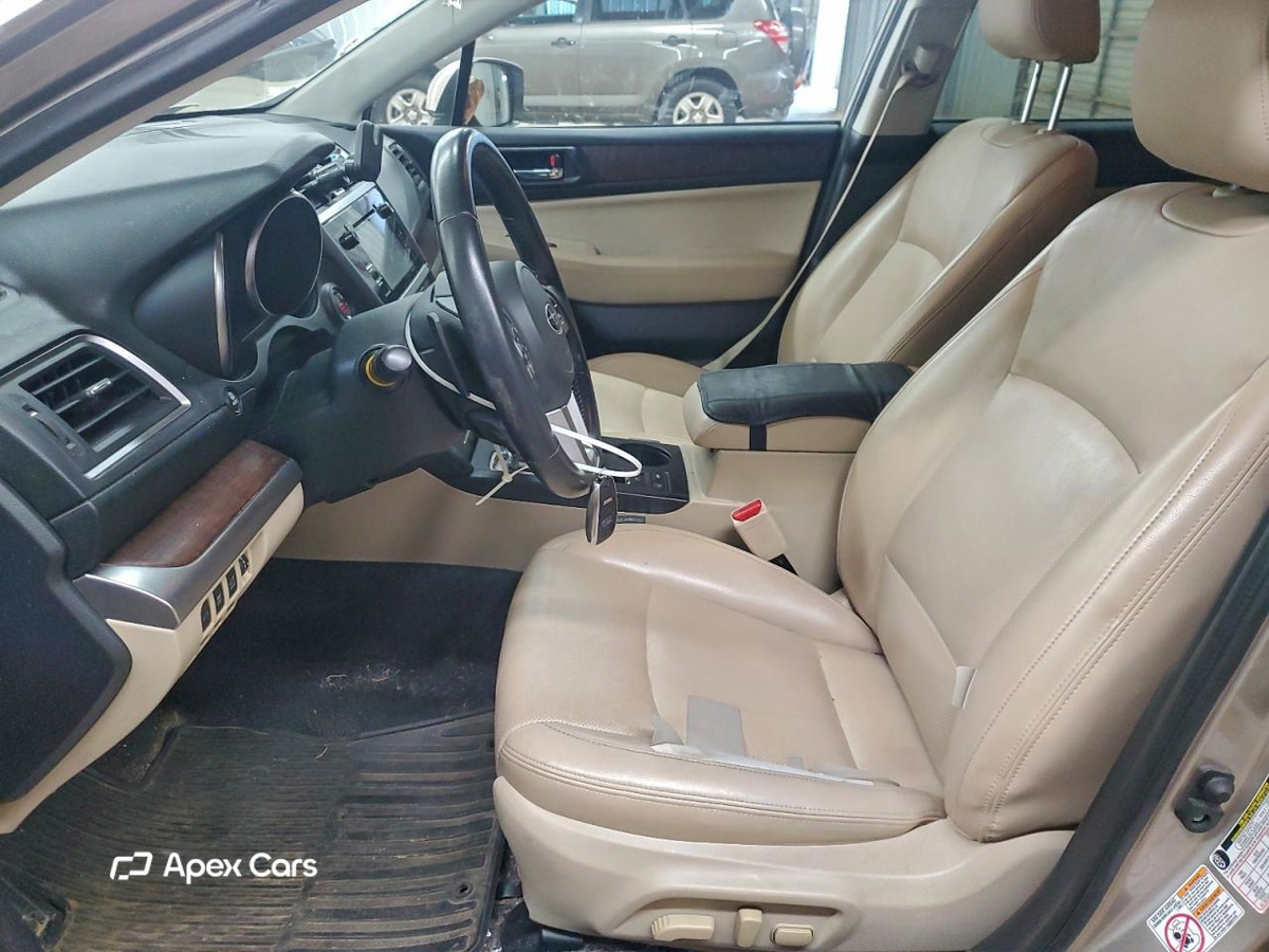 Subaru Outback 2015