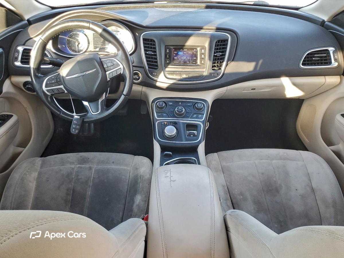Chrysler 200 2015