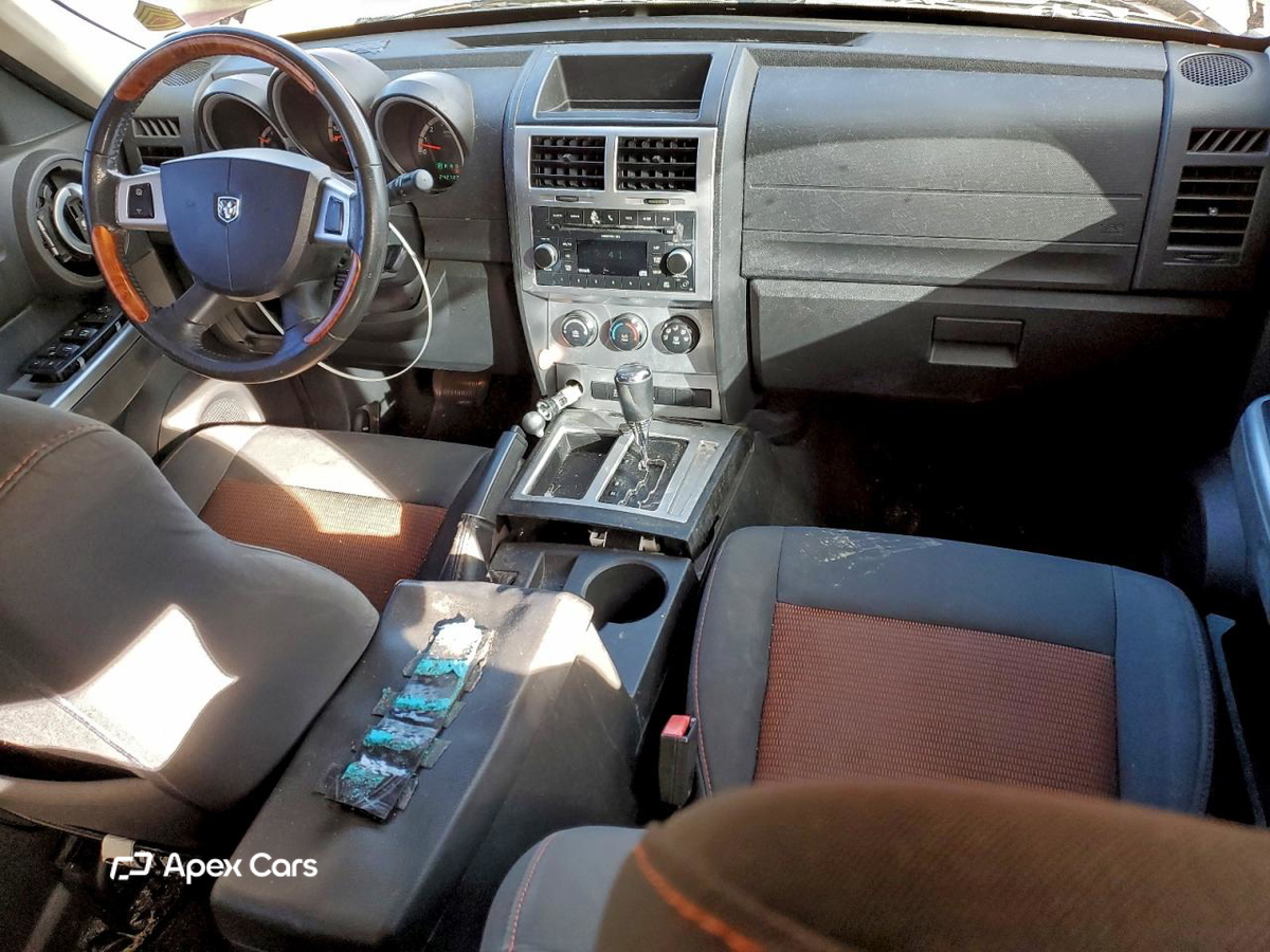 Dodge Nitro 2011