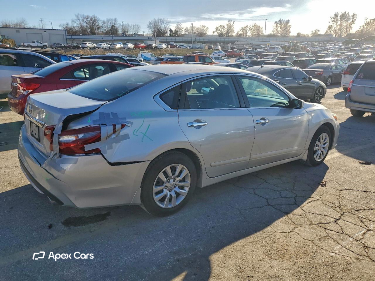 Nissan Altima 2018