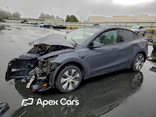 Tesla Model Y 2023 - Image 1 of 13