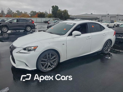 Lexus IS 2015 - Image 1 of 12