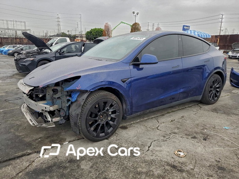 Tesla Model Y 2021 - Image 1 of 14