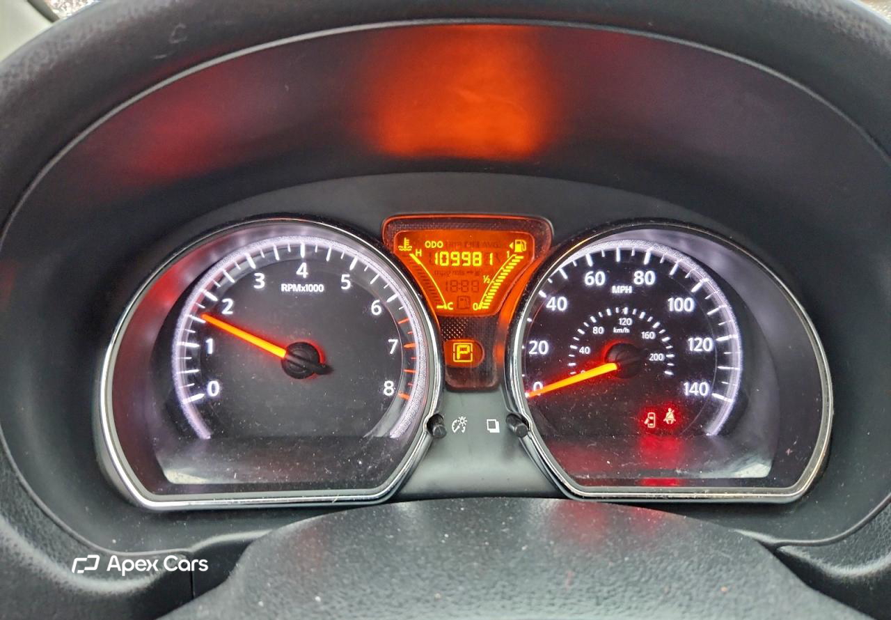 Nissan Versa 2014