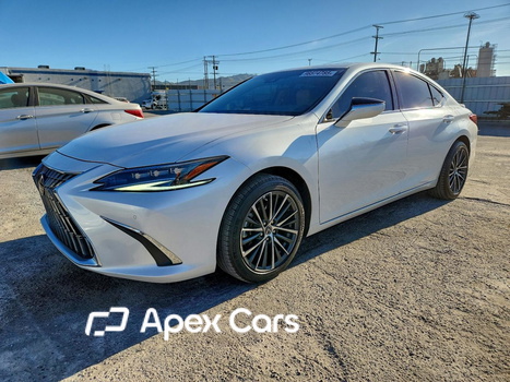 Lexus ES 2025 - Image 1 of 12