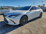 Lexus ES 2025