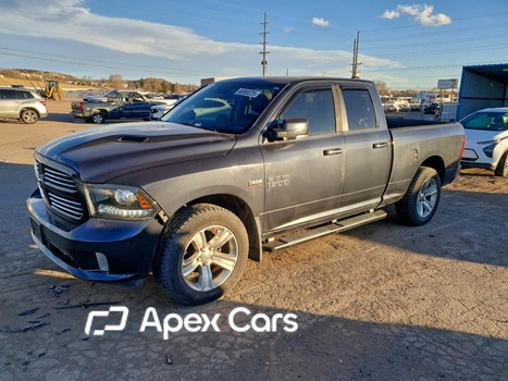 RAM 1500 2015 - Zdjęcie 1 z 12