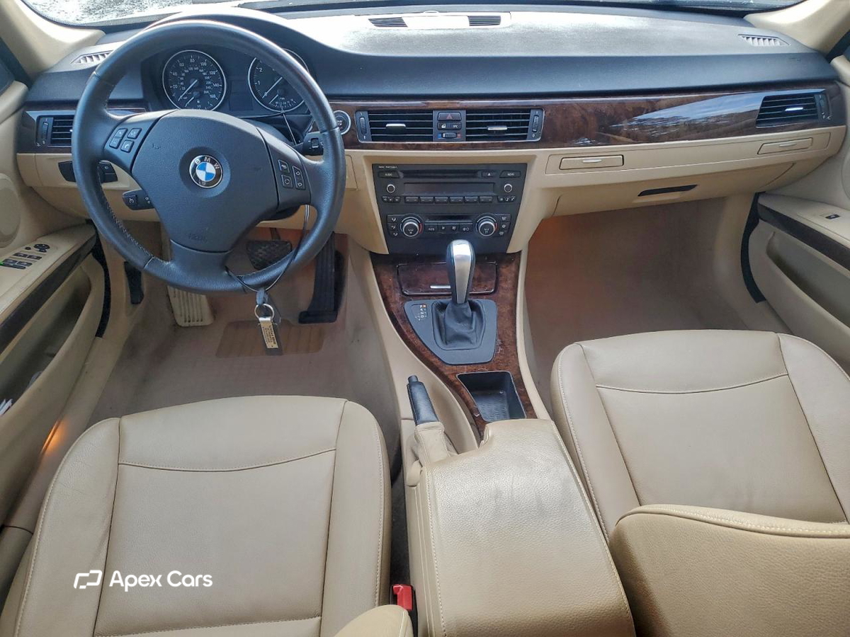 BMW Series 3 2009