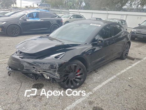 Tesla Model 3 2023 - Image 1 of 13