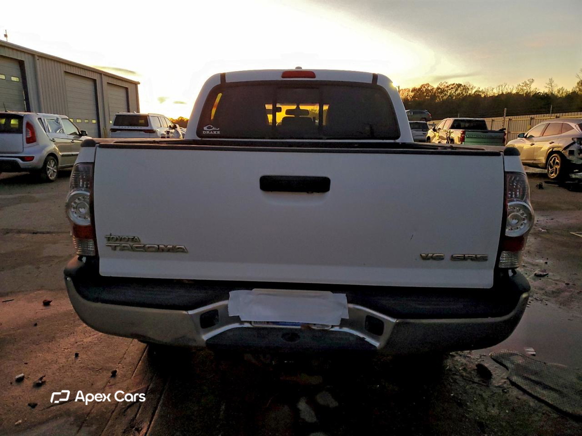 Toyota Tacoma 2010