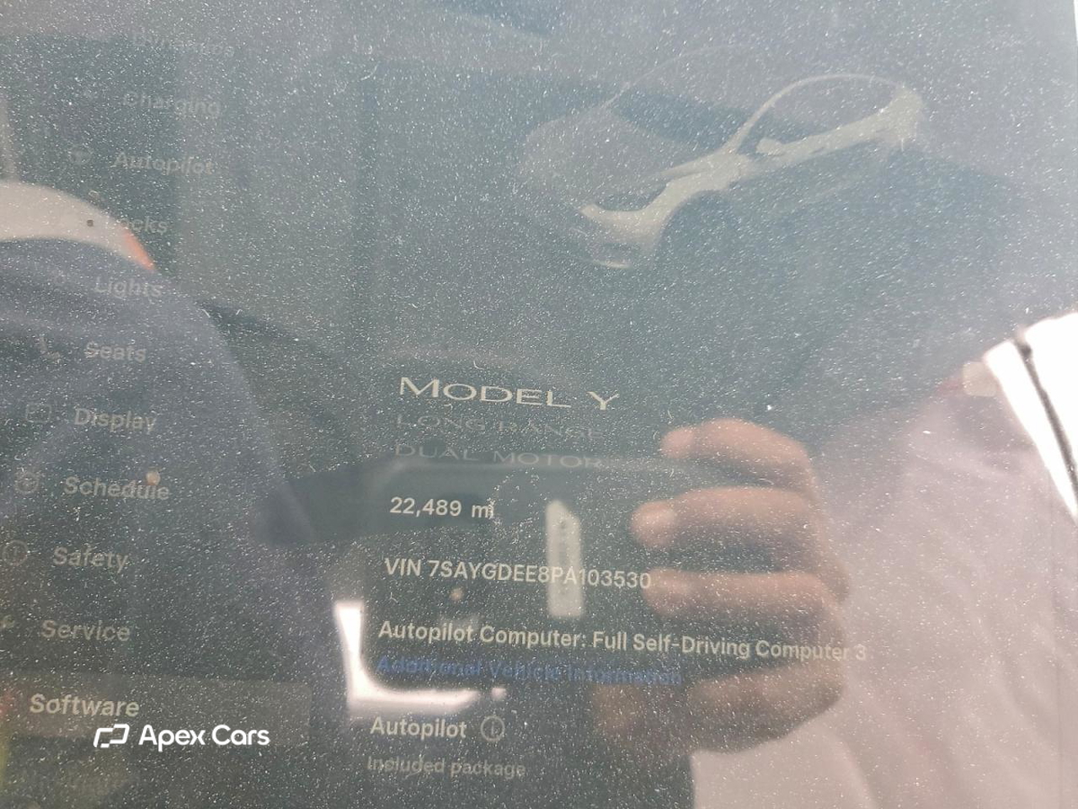 Tesla Model Y 2023