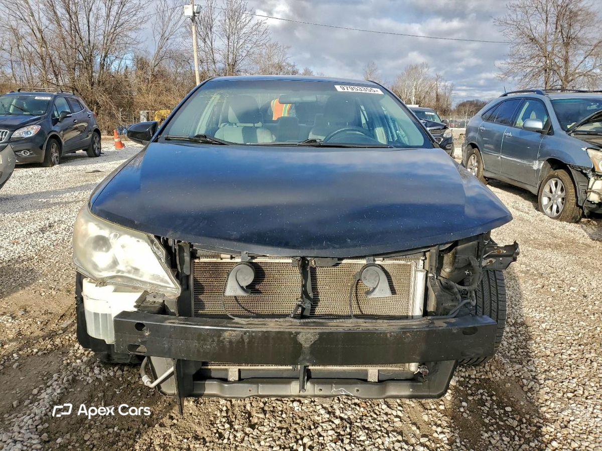 Toyota Camry 2012
