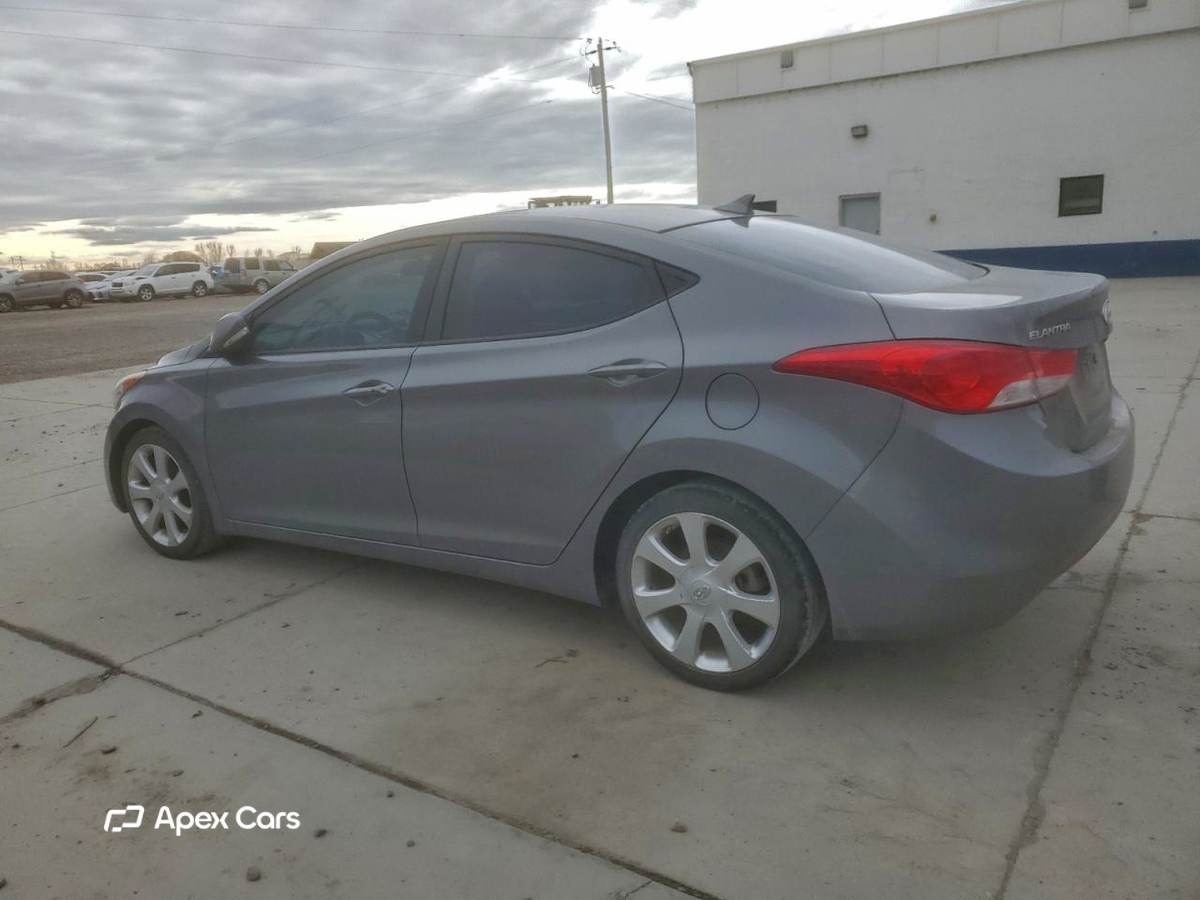 Hyundai Elantra 2013