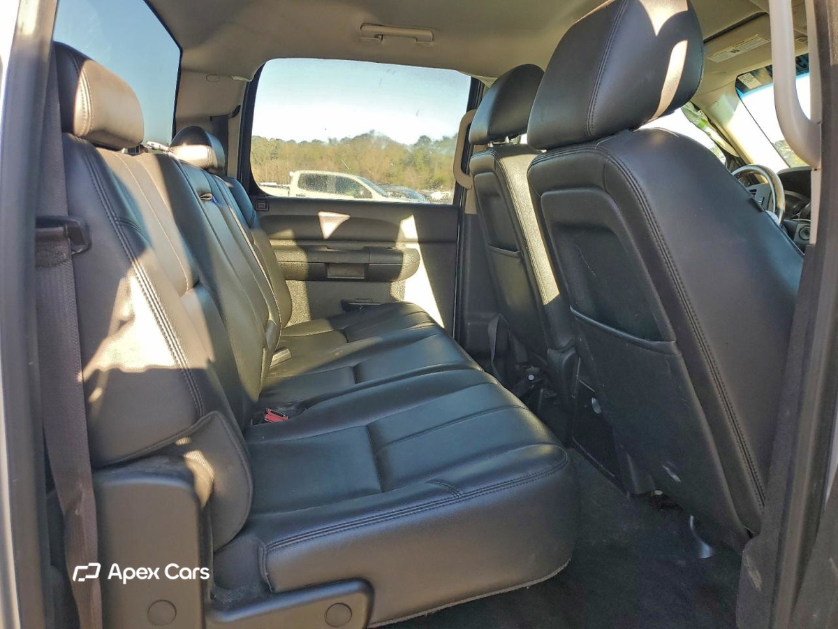 GMC Sierra 2013