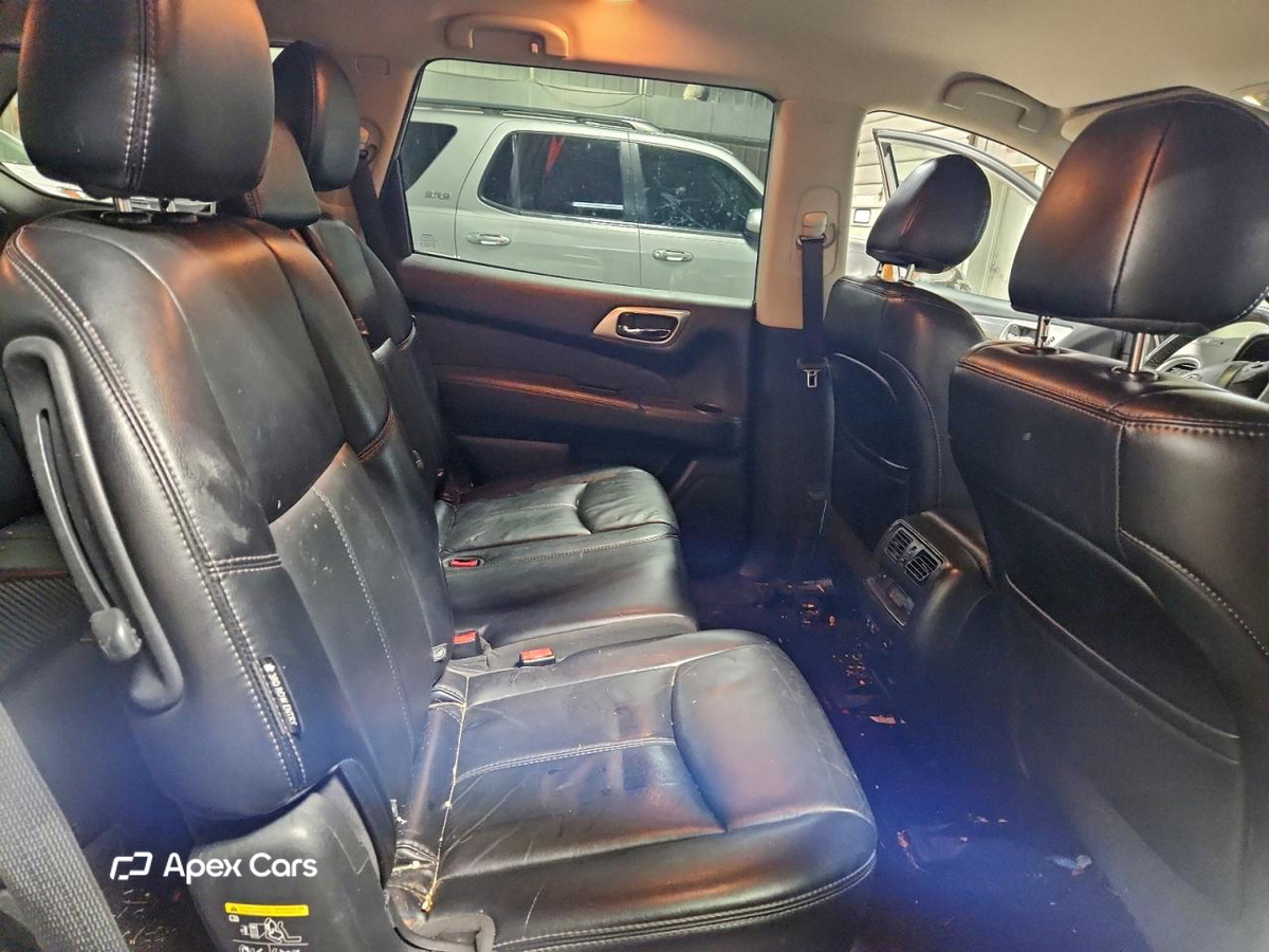 Nissan Pathfinder 2019