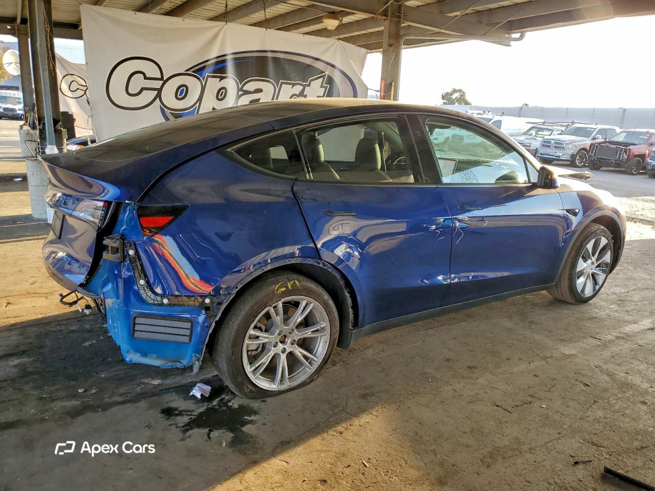 Tesla Model Y 2023