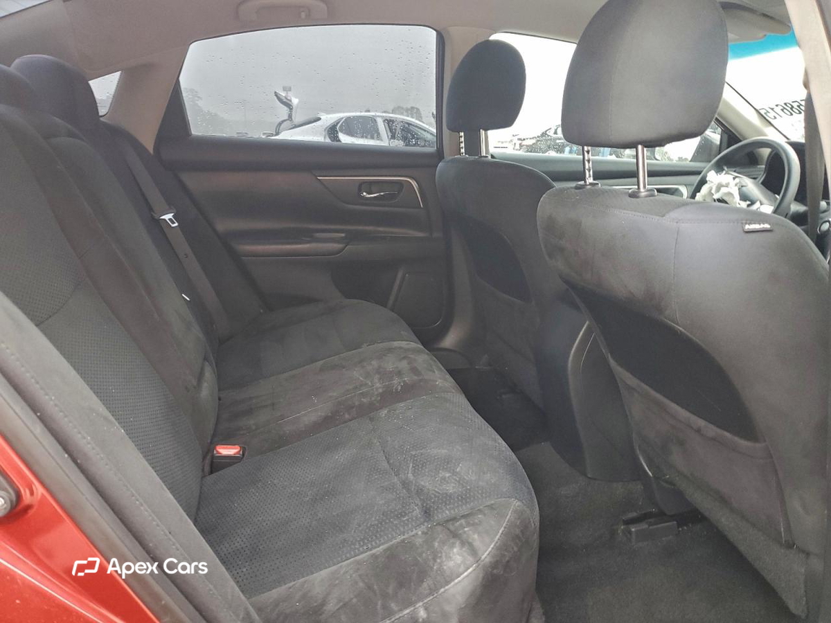 Nissan Altima 2015