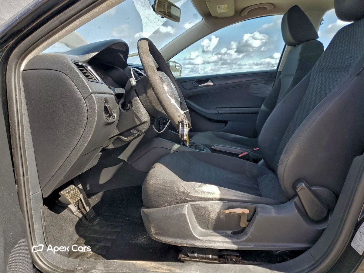 Volkswagen Jetta 2013