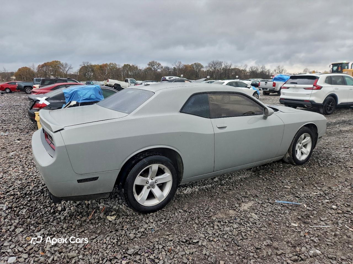 Dodge Challenger 2011