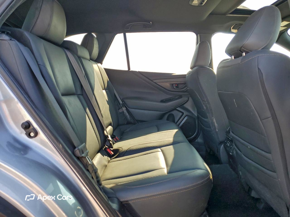 Subaru Outback 2025