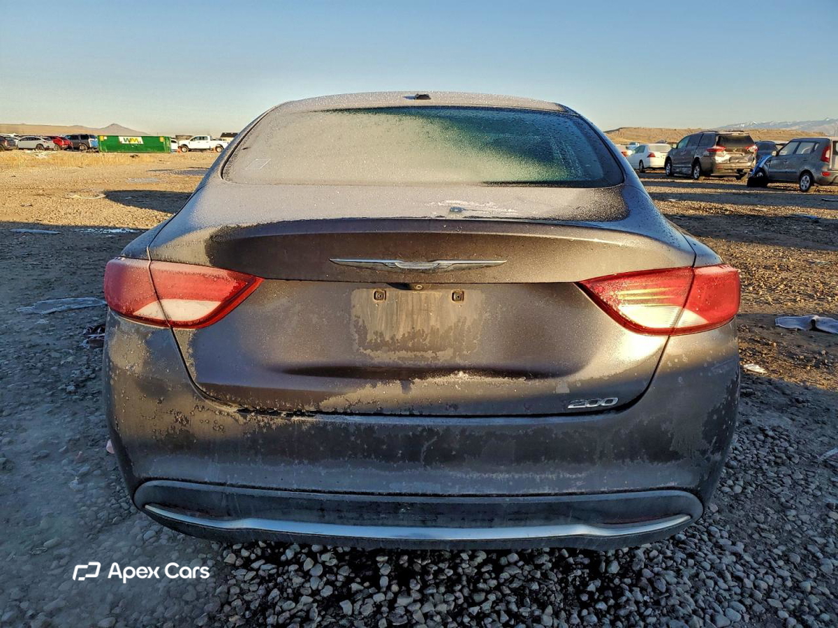 Chrysler 200 2015