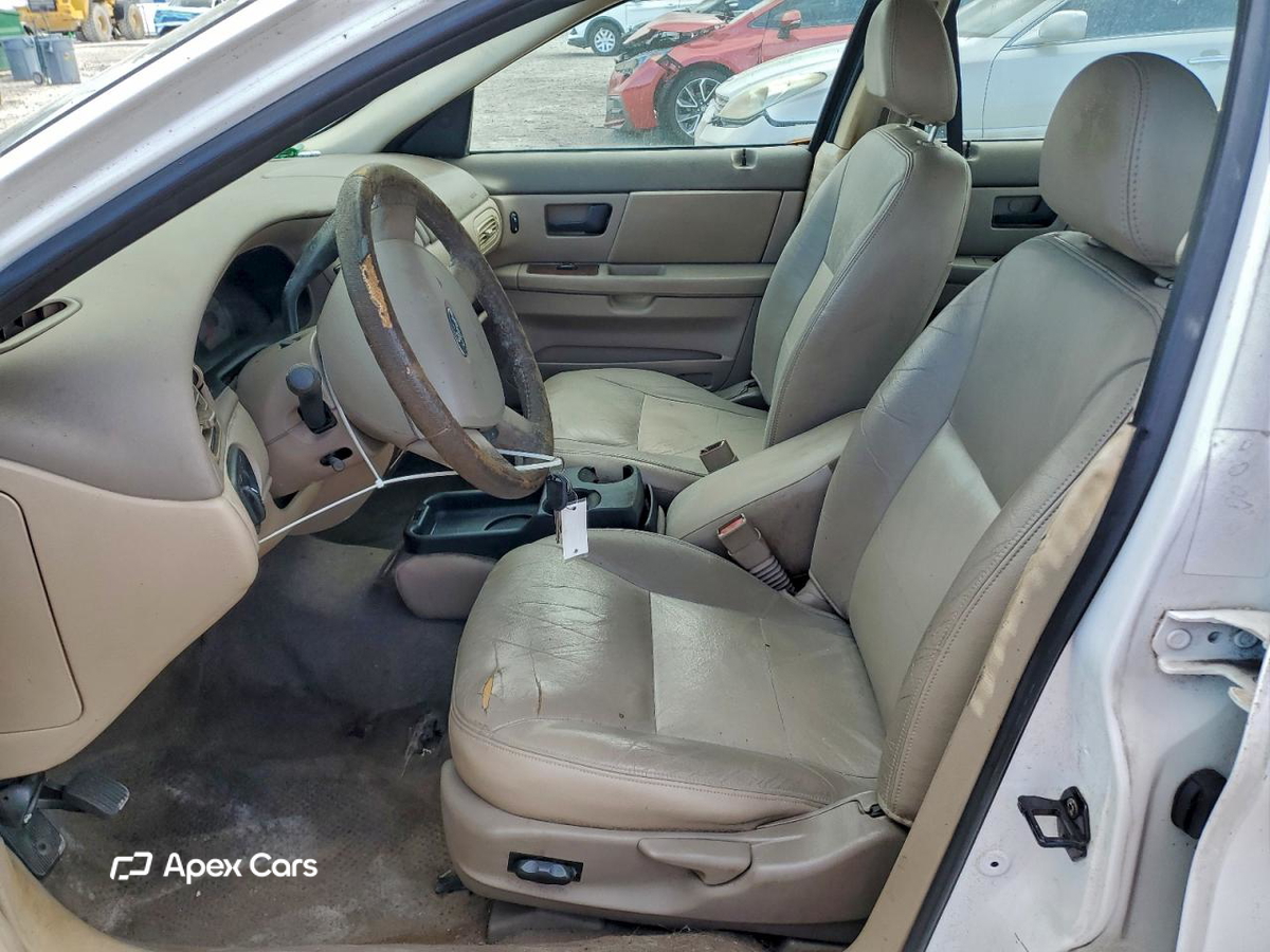 Ford Taurus 2005