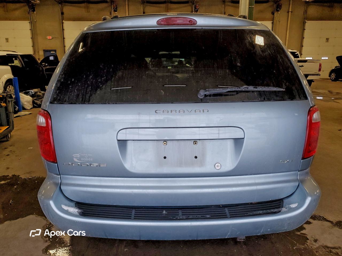 Dodge Caravan 2004