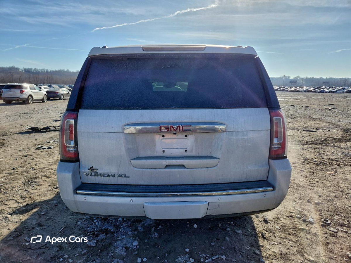 GMC Yukon 2016