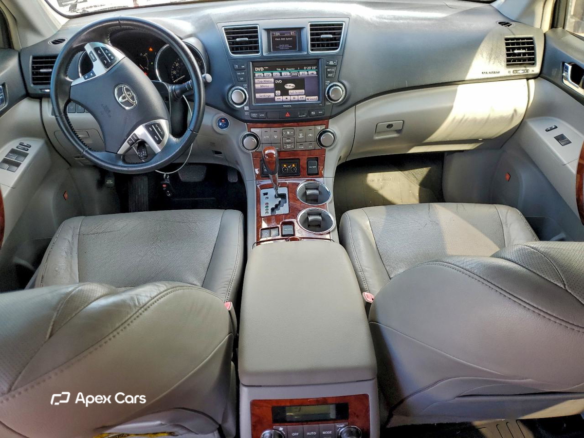 Toyota Highlander 2011