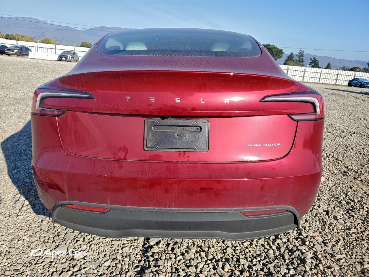 Tesla Model 3 2024