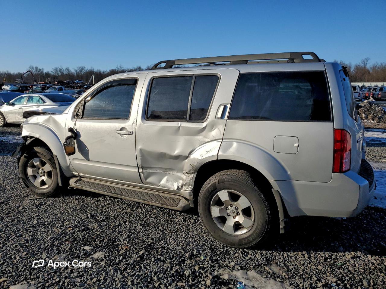 Nissan Pathfinder 2011