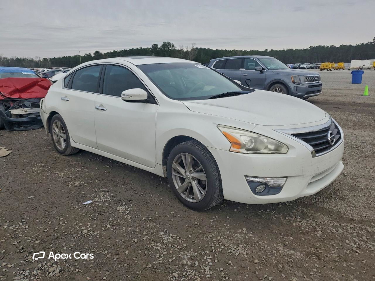 Nissan Altima 2014