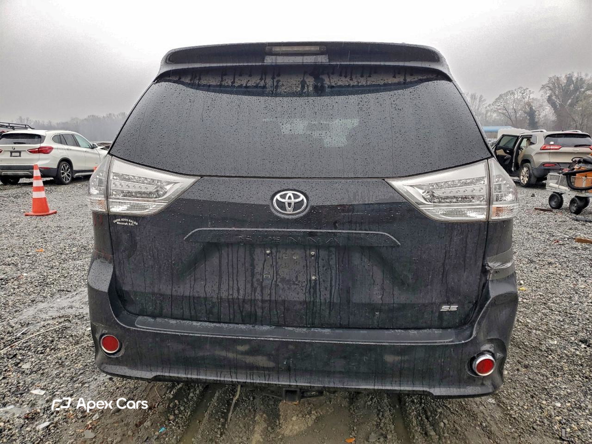 Toyota Sienna 2014