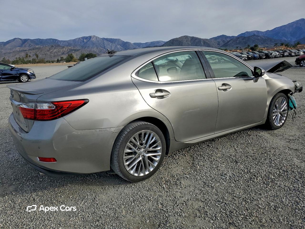 Lexus ES 2015