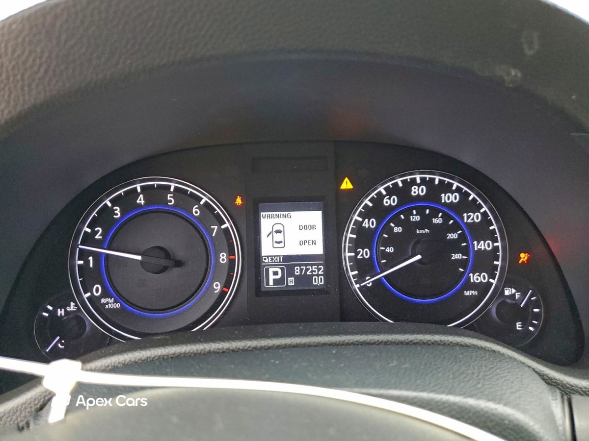 Infiniti G 2012