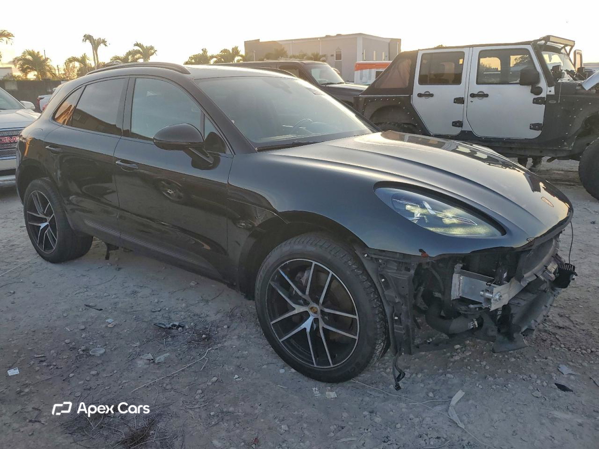 Porsche Macan 2022