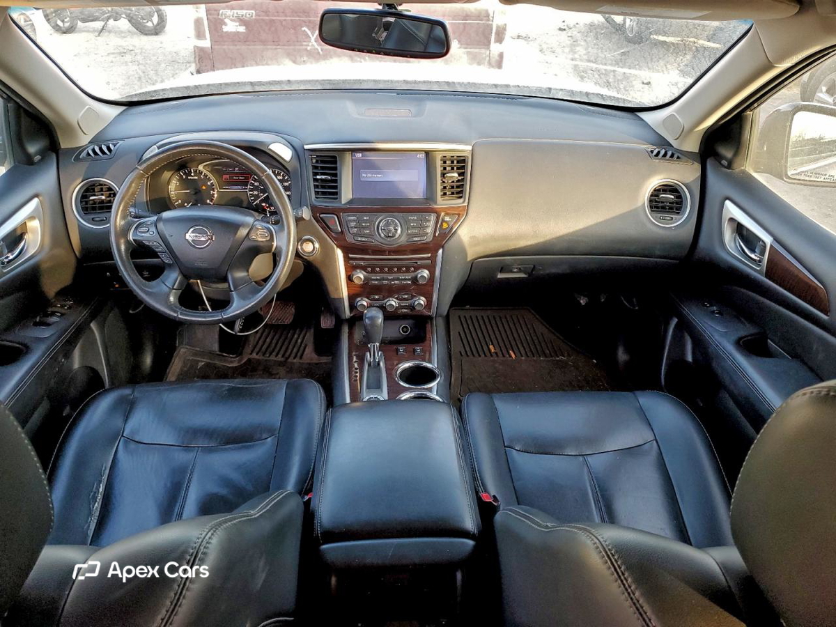 Nissan Pathfinder 2016