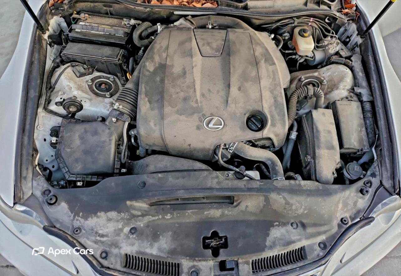 Lexus IS 2015