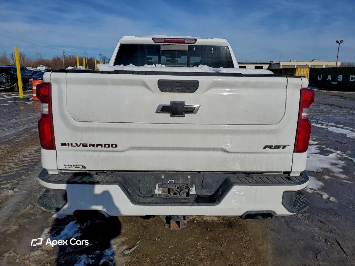 Chevrolet Silverado 2021