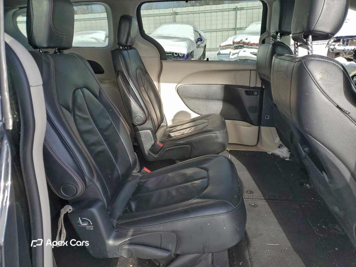 Chrysler Pacifica 2017