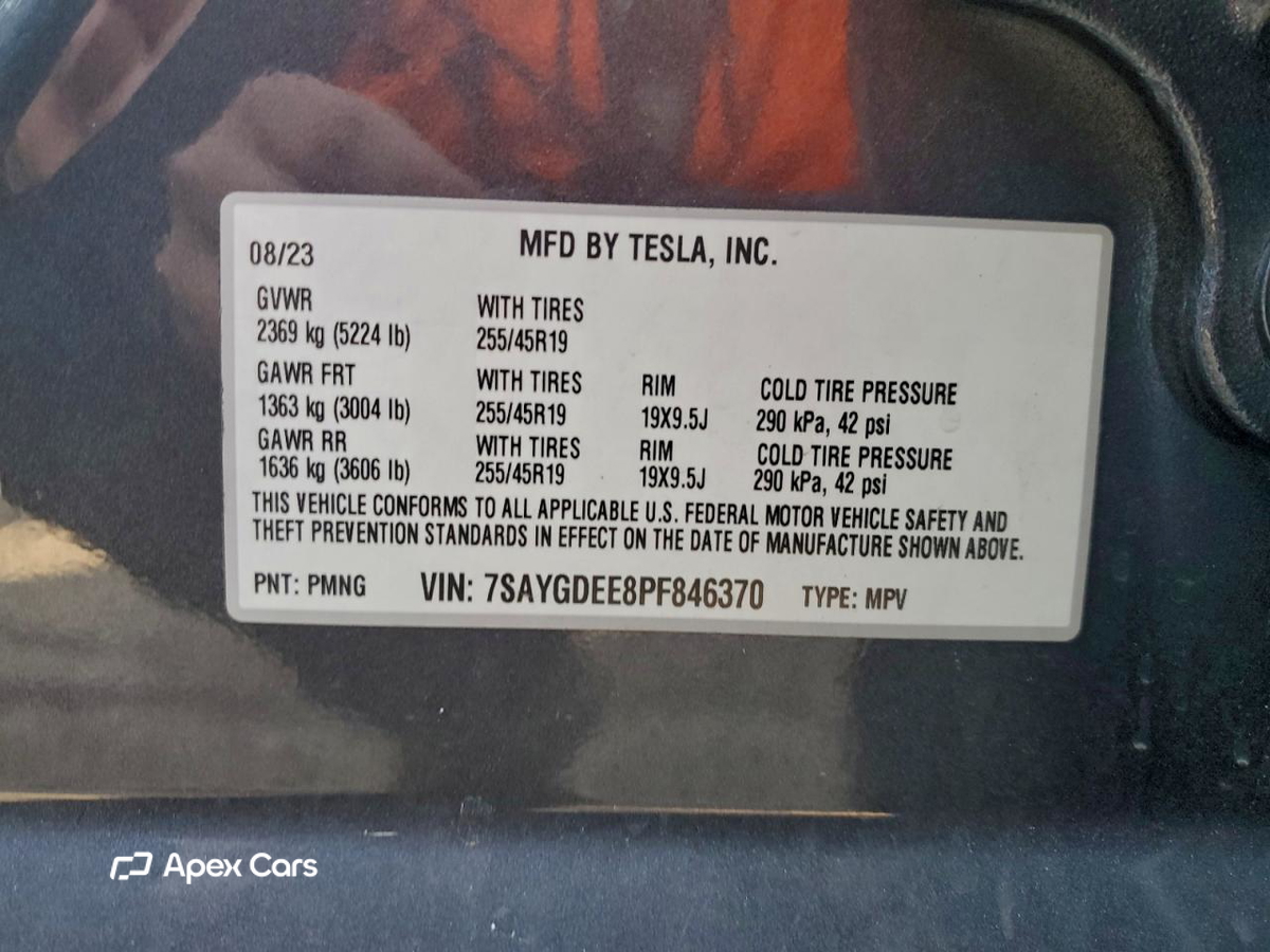 Tesla Model Y 2023