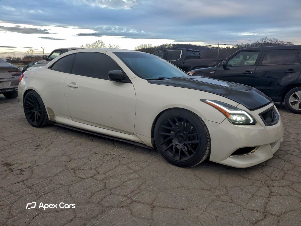 Infiniti G 2013