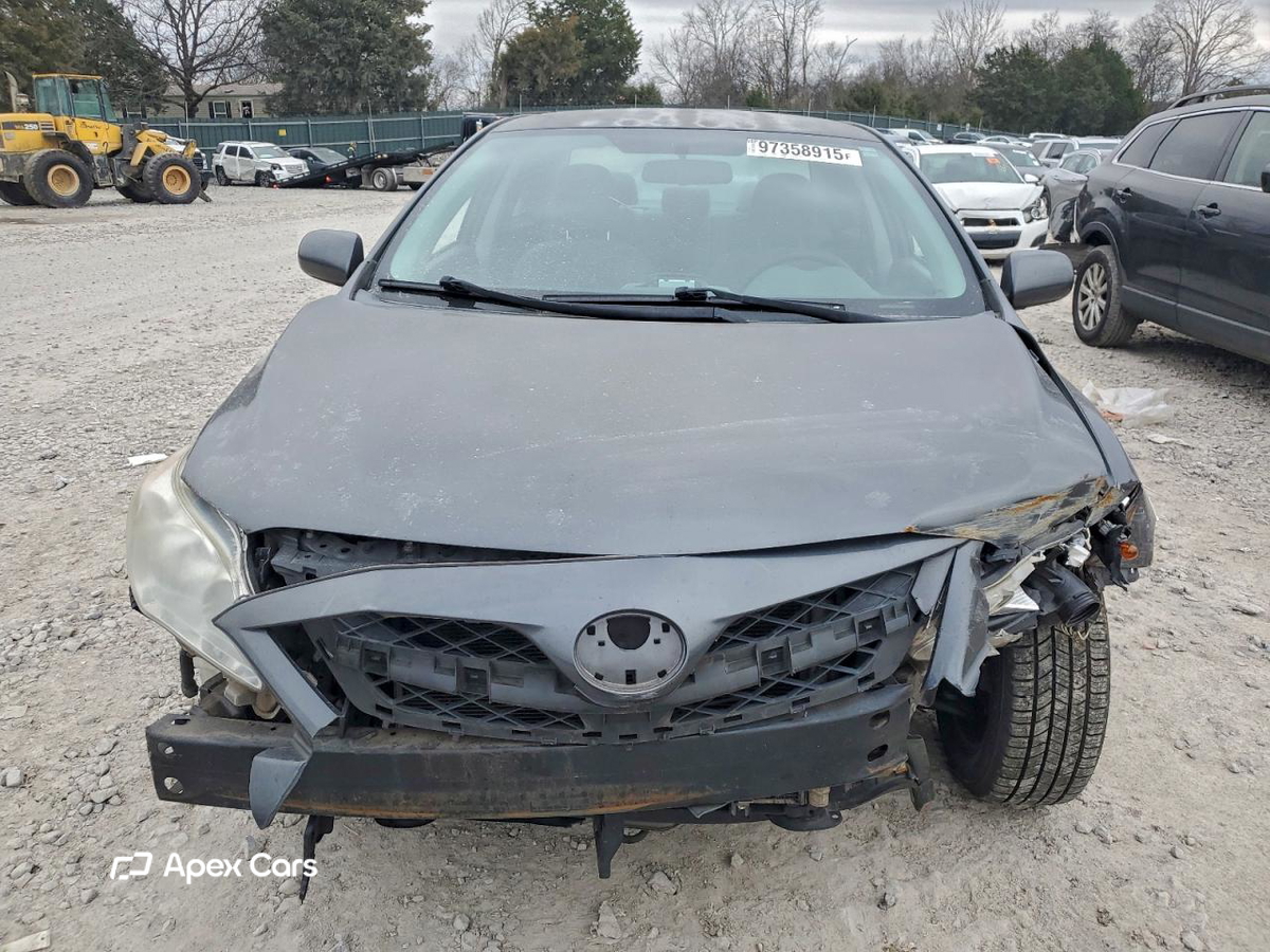 Toyota Corolla 2012