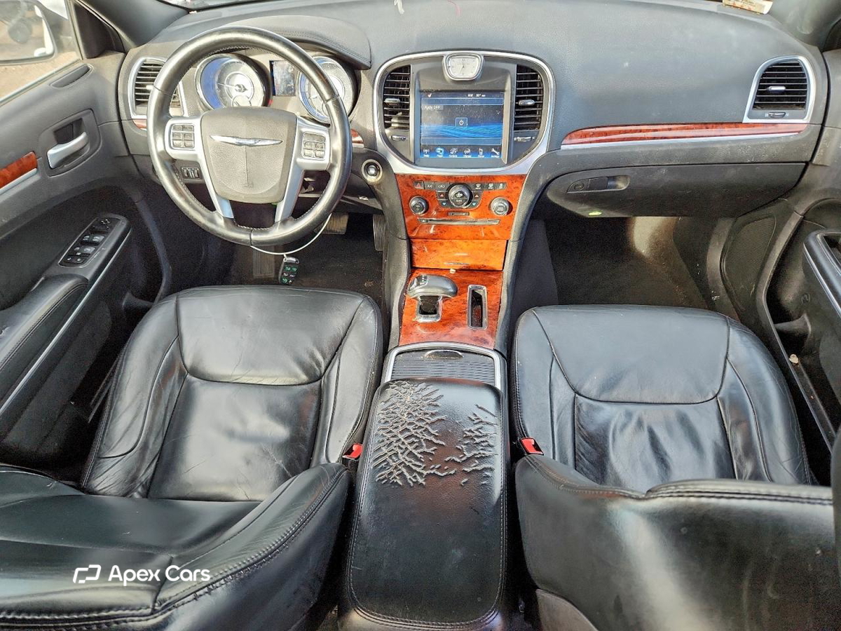 Chrysler 300 2014