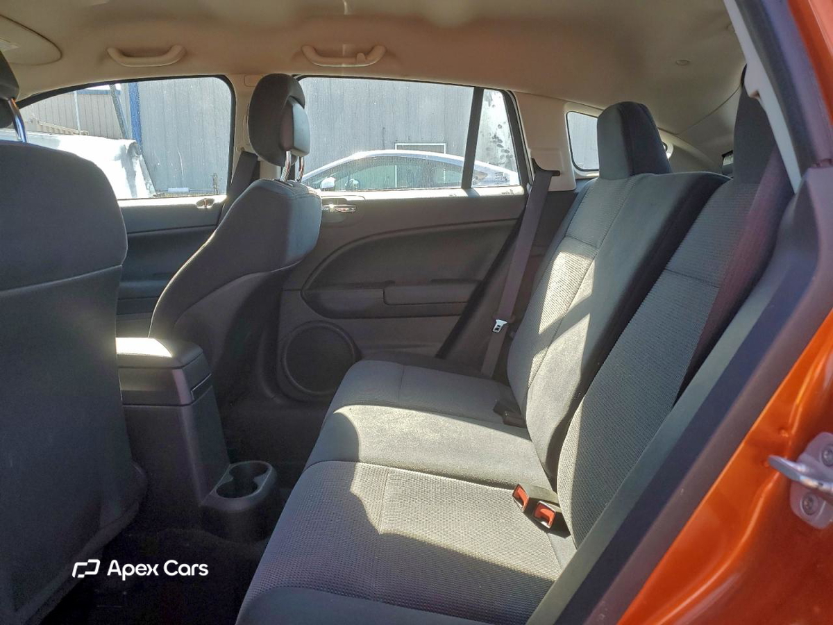 Dodge Caliber 2011
