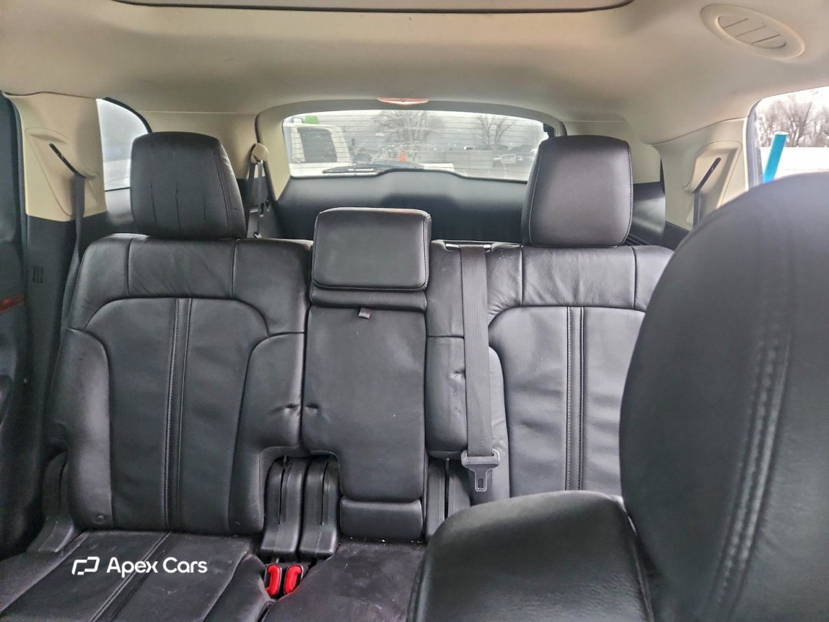 Lincoln MKT 2015