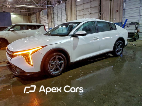 Kia K4 2025 - Image 1 of 13