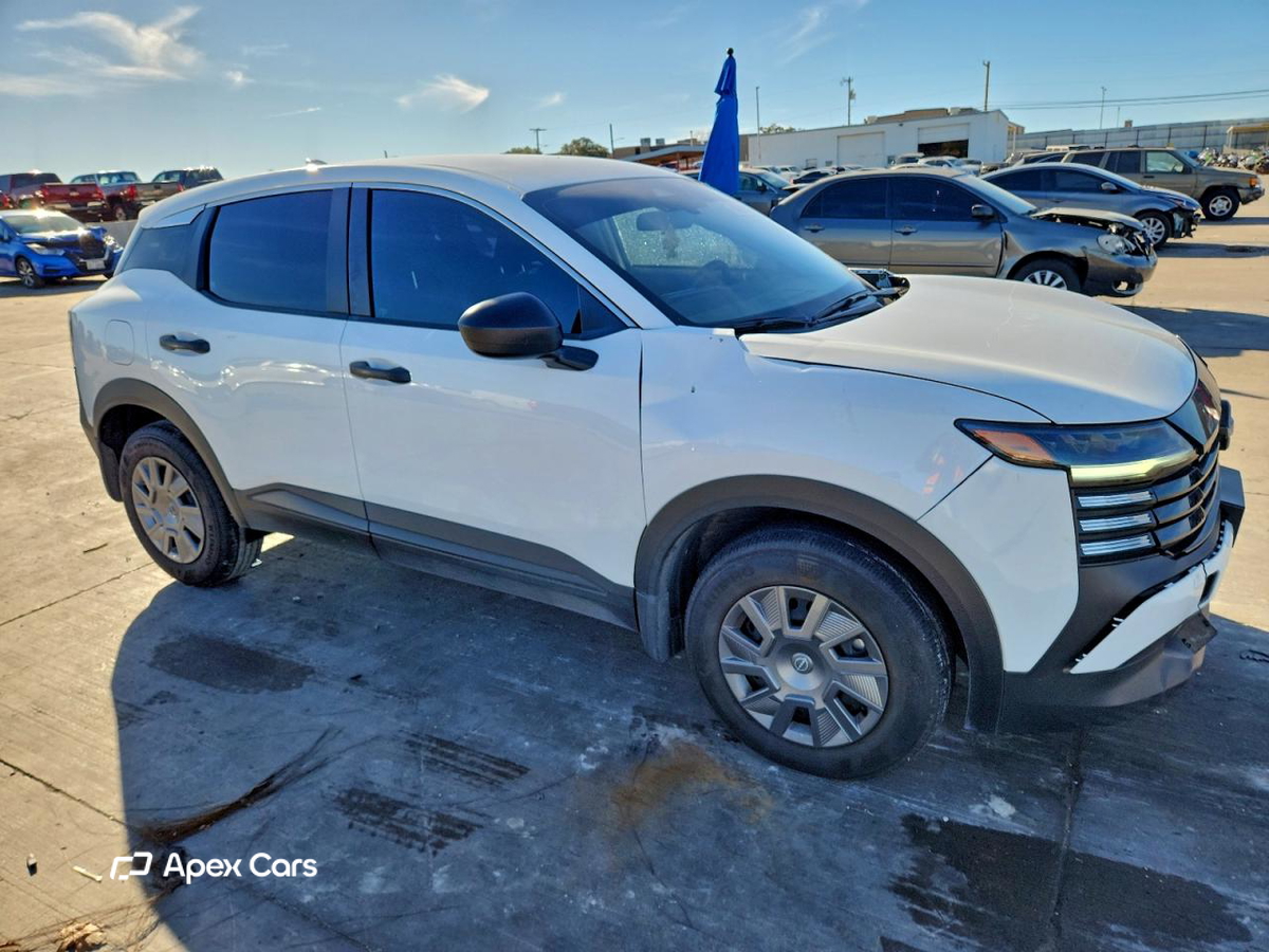 Nissan Kicks 2025