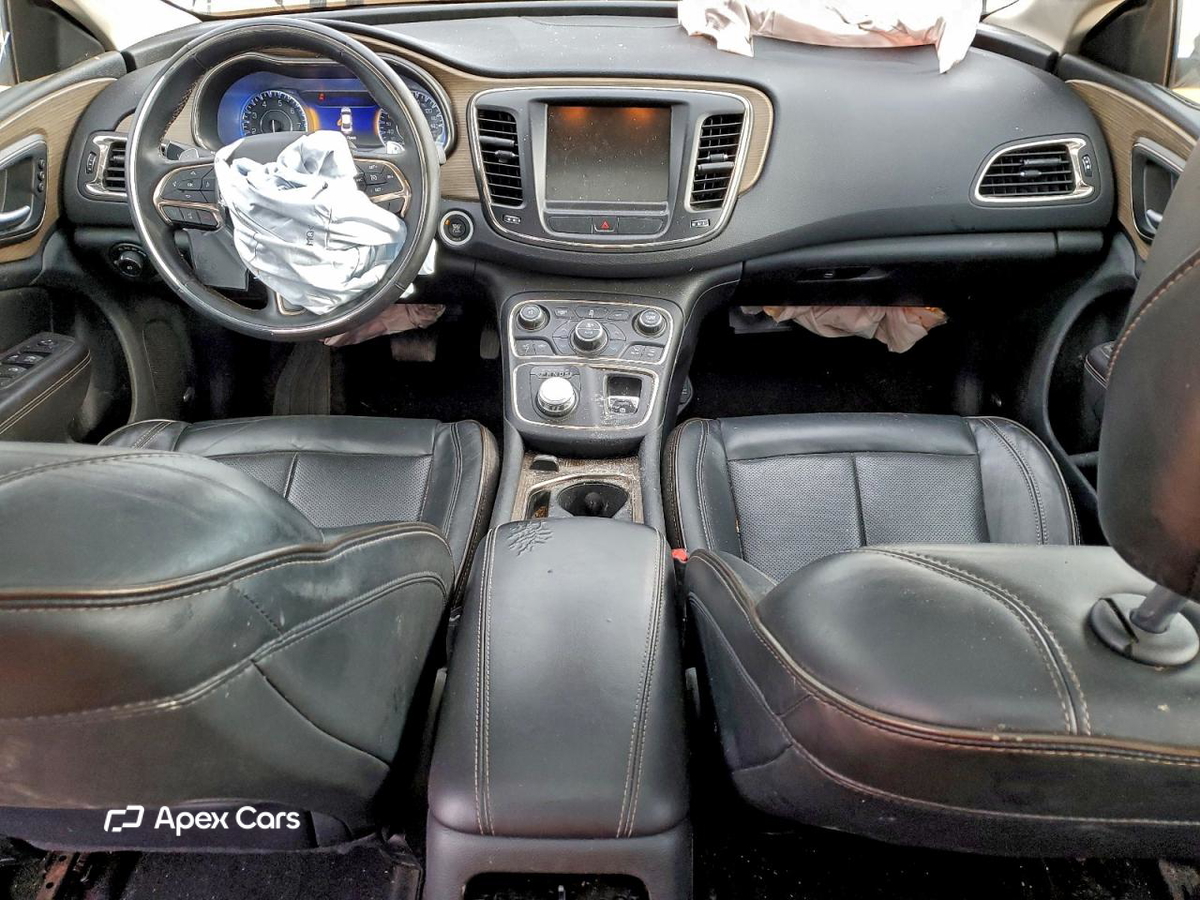 Chrysler 200 2015