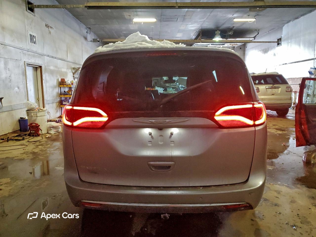 Chrysler Pacifica 2017